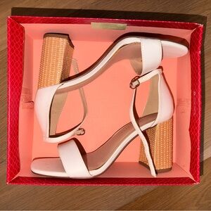 KK-Caital Heel Sandals